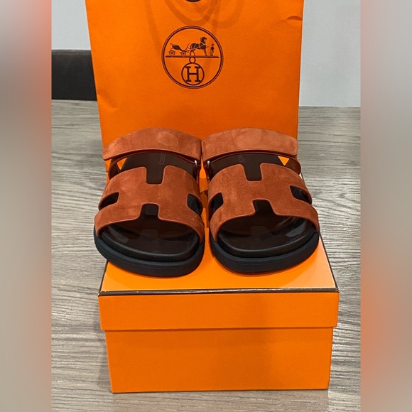 Hermès Chypre Sandals - Picture 11 of 16
